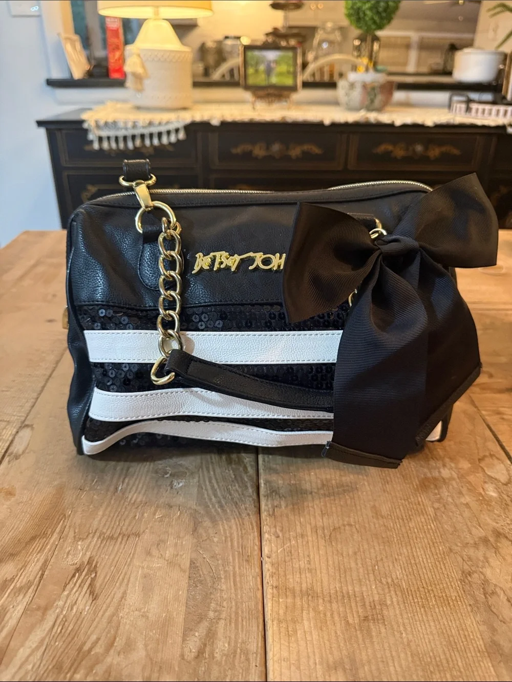 Betsey Johnson chic betsey